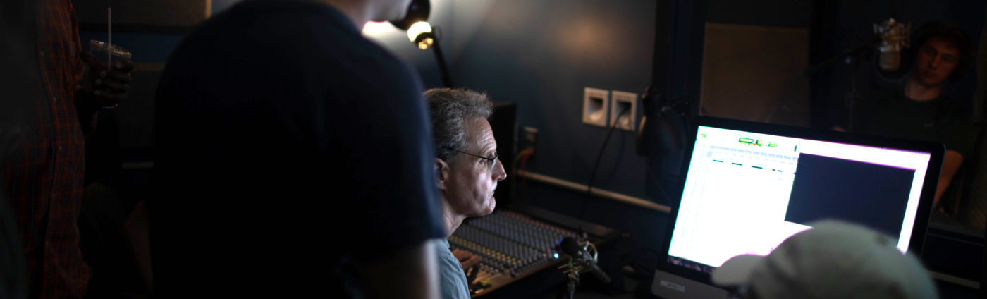 Instructor Walter Clissen teaching students Pro Tools for Audio Post Production.