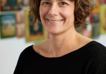 Juli Lowe - Profile picture, 2023