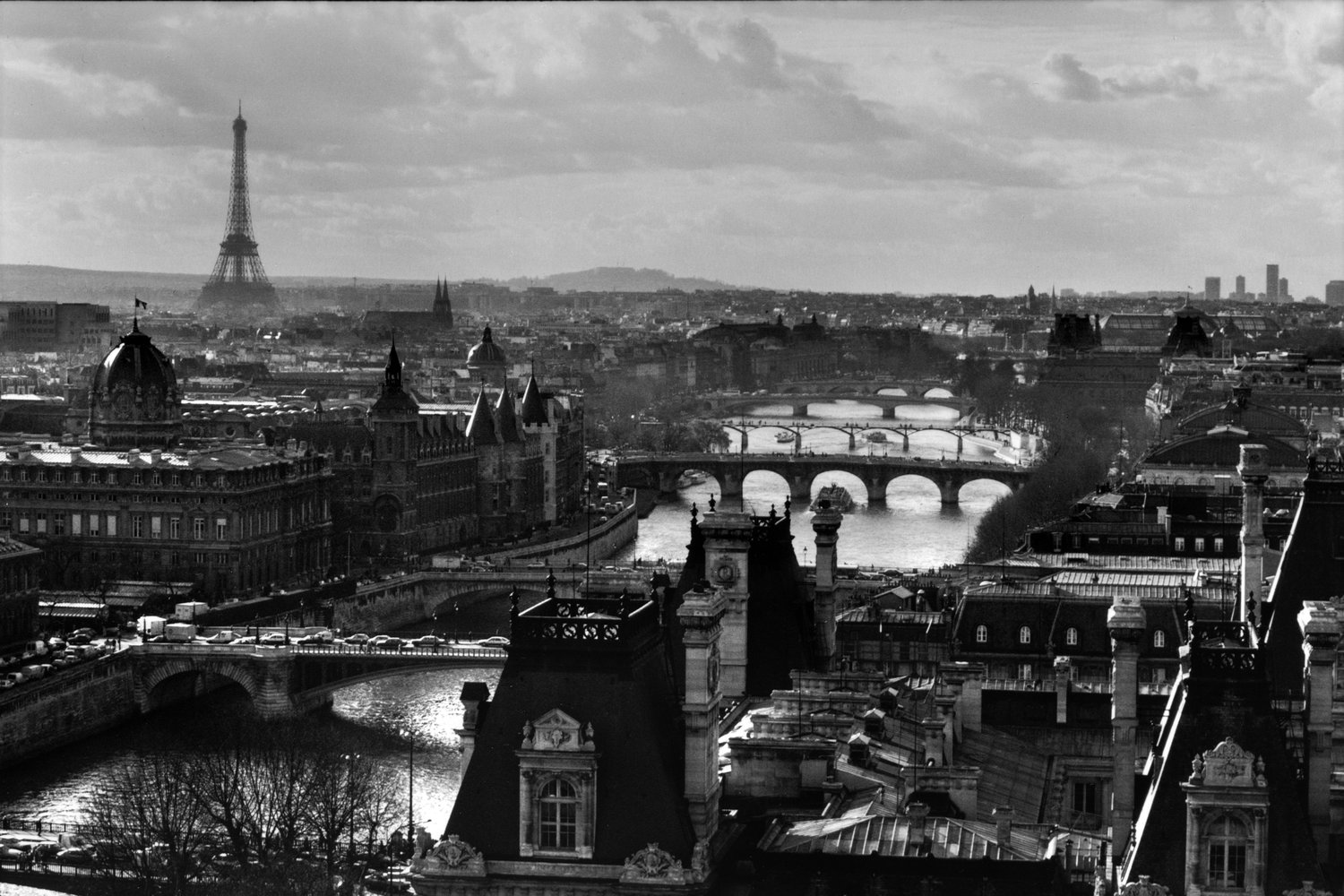 Photo of Paris by Peter Turnley