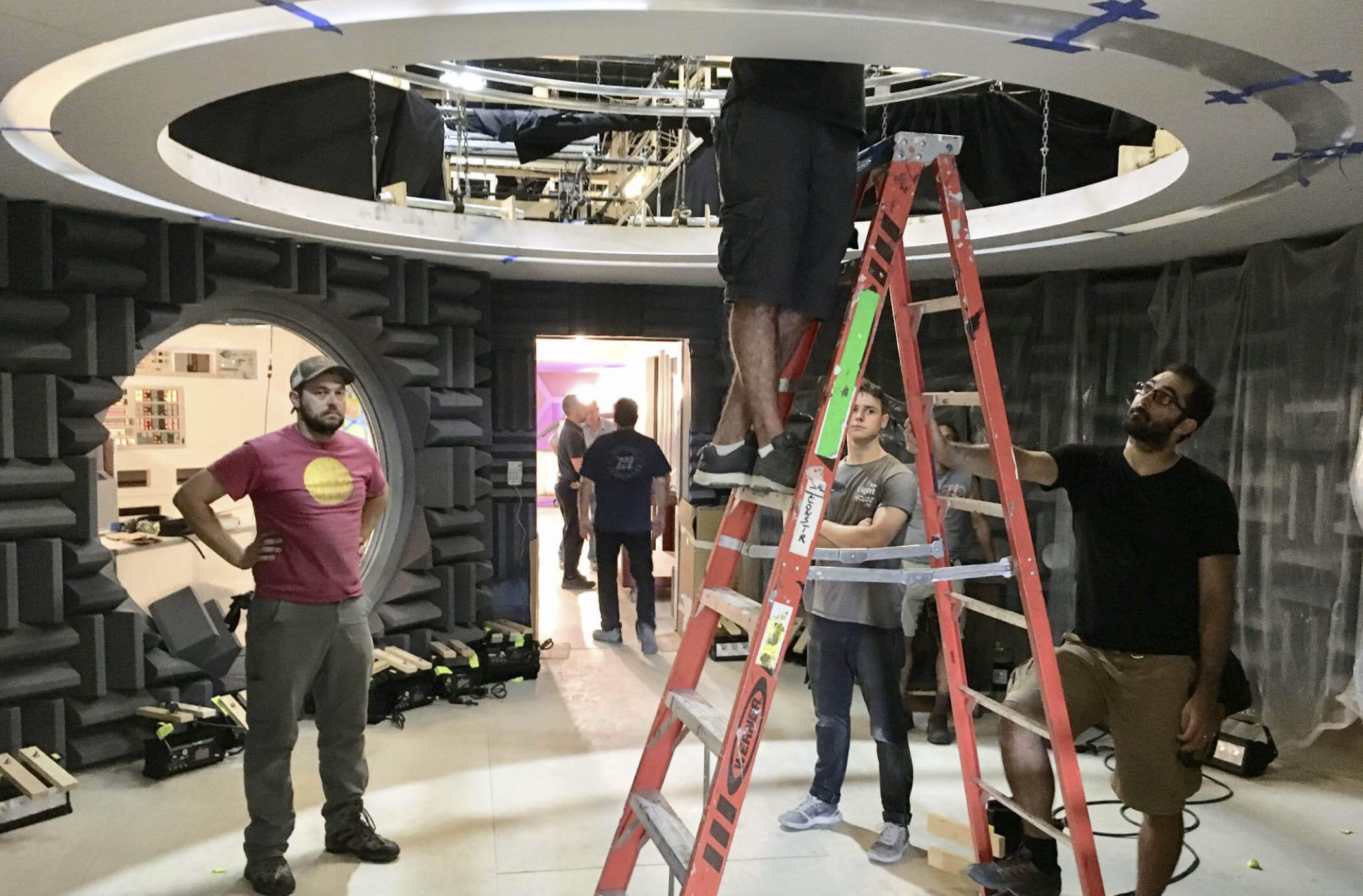 Building the set of Maniac (Netflix) - Set Decoration in Film & Photography with Lydia Marks